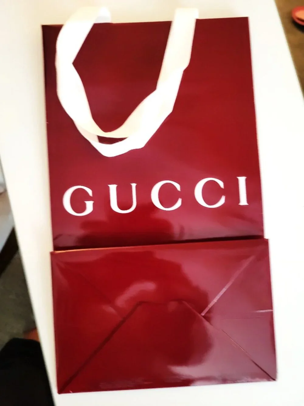 Maroon Shiny Gucci Shopping Bag & Velvet Hanger